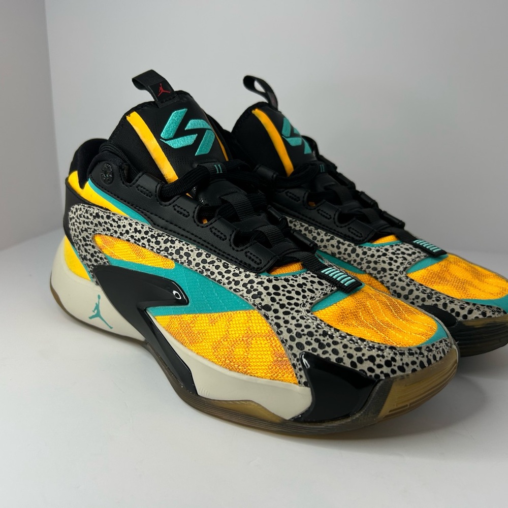 Jordan Luka 2 "The Pitch" Safari Laser Orange FQ9044-800 Men's US 8.5